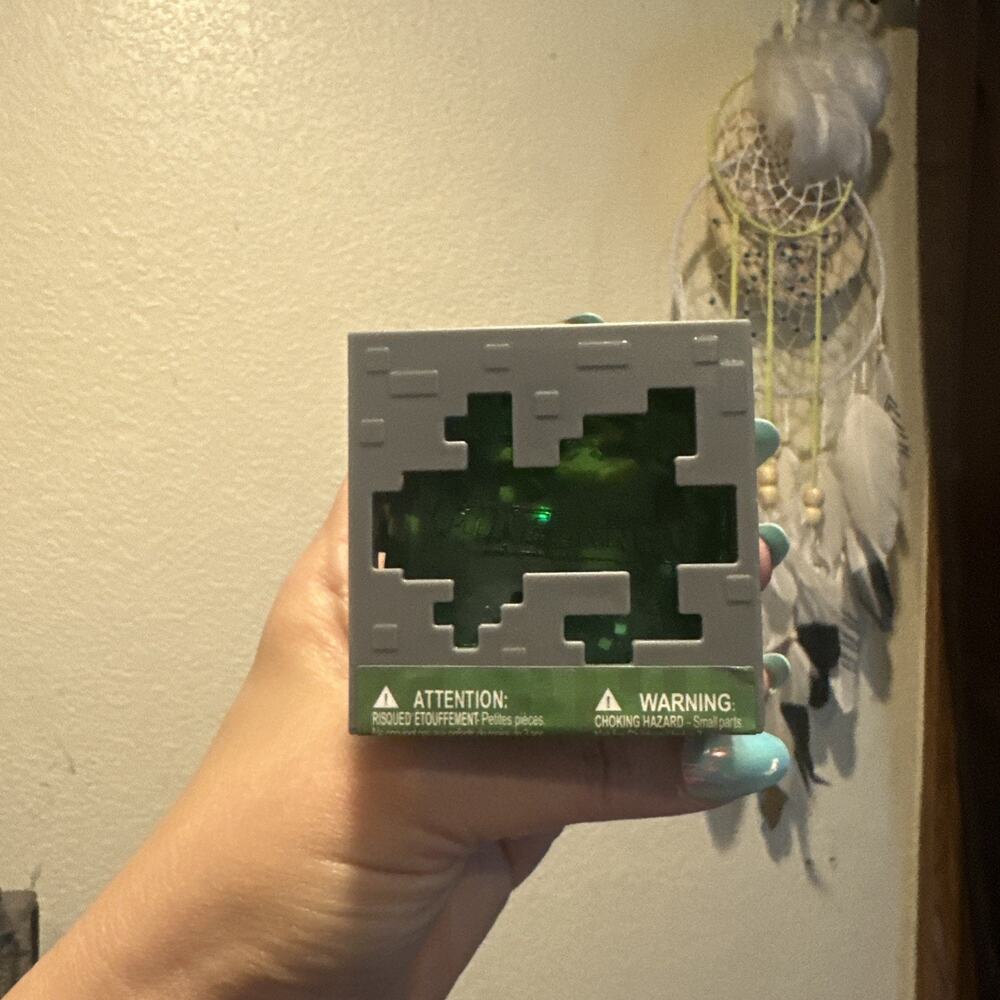 Minecraft Jelly Cube Squishy Sensory Toy, Like NeeDoh, Green